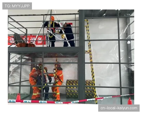 尼斯新训练基地启用，配备专用于肋部配合演练的狭窄空间模拟场地